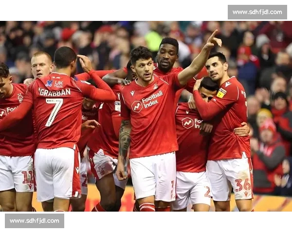 诺丁汉森林迎战曼城：英超强强对话 谁能笑到最后